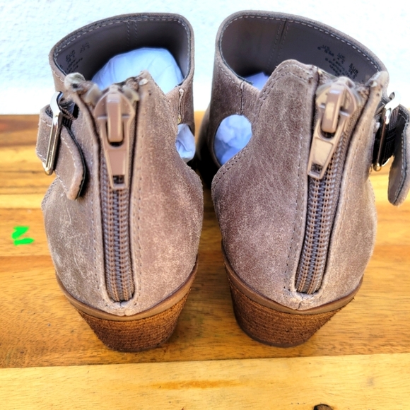 Carlos By Carlos Santana Della Doe Ankle Boot Women's Size 6.5 - Picture 14 of 16